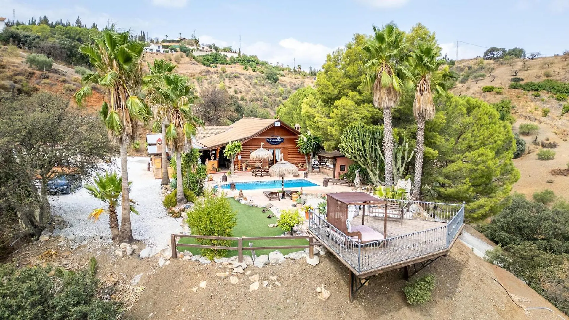 Luxurious Private Cabin Pool Hottub & Fireplace Malaga Spain