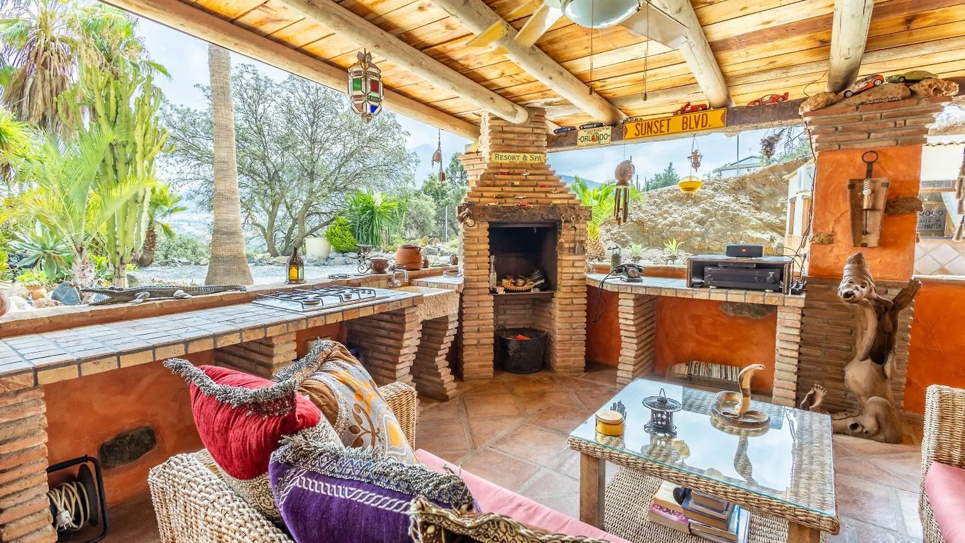 Luxurious Private Cabin Pool Hottub & Fireplace Malaga